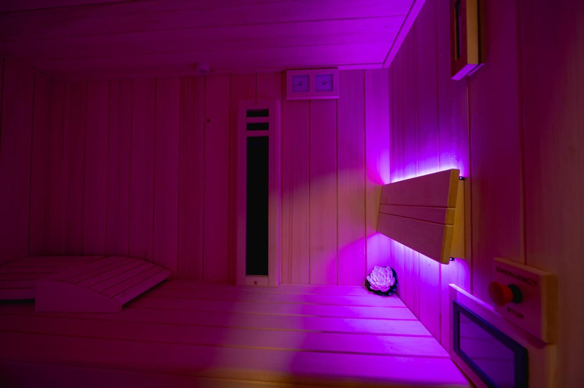 Apartments Luxury Ad Jesenice Eksteriør billede